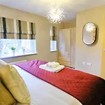 Апартаменты Modern 2 Bed House Close To Манчестер