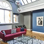 Abode Hotel