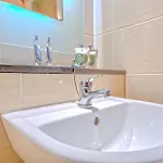 Hotel Airport By Dancenter