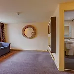 Airport By Dancenter Hotel Manchester