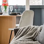 Apartmán 2 Bed Modern Flat, Castlefield, Citycentre, Parking, Self-checkin, Sleeps 4, Balcony, Wifi, Views *