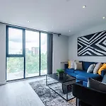 Luxury 1br Self Check-in 10mins To Centre *