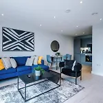 Luxury 1br Self Check-in 10mins To Centre Apartmán