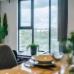 Luxury 1br Self Check-in 10mins To Centre