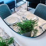 Luxury 1br Self Check-in 10mins To Centre Apartmán *