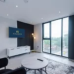 Stylish 1-bed Fast Wi-fi Easy Access To * Manchester