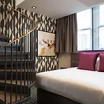 Roomzzz Victoria Manchester
