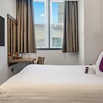 Appart hôtel Roomzzz Victoria 4*