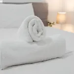 Haven - Coop Live - Etihad - Sleeps 9 - Free Parking *
