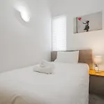 Haven - Coop Live - Etihad - Sleeps 9 - Free Parking