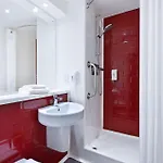 Travelodge Salford Quays 3* Manchester