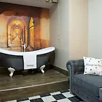 Hall ホテル