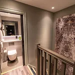 Hotel Forty Seven Manchester, Worldhotels Crafted 4*