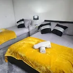 Luxury Free Wifi Old Trafford Quarto em Acomodações Particulares