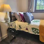 Luxury Free Wifi Old Trafford *