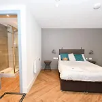 Apartmán Lovely 3bed Flat In W Security