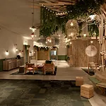 Treehouse 4* مانشستر