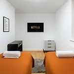 Elegant 4Br Pets Ok Driveway Sleeps 9 Apartmán *