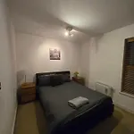 Apartment Cosy 2 Bedroom Manchester