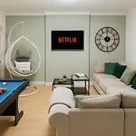 Apartmán Elegant 4Br Pets Ok Driveway Sleeps 9