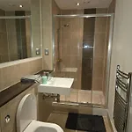 Cosy 2 Bedroom *