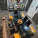 Luxury Free Wifi Old Trafford