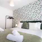 Rest&recharge At Brookdale House *