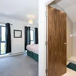 Rest&recharge At Brookdale House * Manchester