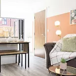 Rest&recharge At Brookdale House Manchester