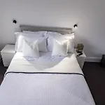 Spacious & Cosy In *