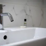 Penthouse Apartment - By Ao Arena & Shops - Pass The Keys 公寓 *