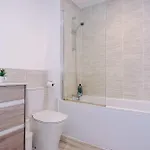 Modern 2 Bed With Balcony By Host A Lägenhet Manchester