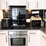 In Mediacity Апартаменты Манчестер