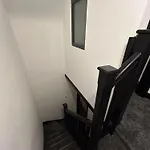 Δωμάτια σε οικογενειακή κατοικία 4 - Private In A Near Centre *