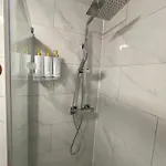 Princess Shahzadi Penzion Manchester