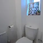 Дом отдыха Modern 2-bed In Swinton By Mcpi Hosting, Perfect For Families & Contractors Манчестер