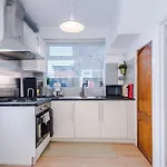 Free Park Stunning 3bedroom In * Manchester