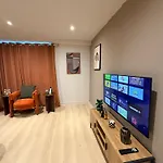 بيت للعطل Luxury 2bed Flat Around Victoria St *