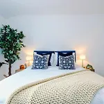 شقة 2bdr Droylsden House In With Wparking مانشستر