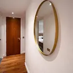 High-end Modern Two-bedroom Manchester