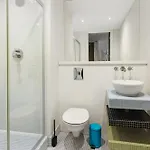 Centre 1b With Free Private Parking & Balcony * マンチェスター