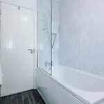 2bdr Droylsden House In With Wparking شقة *