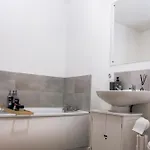 2br