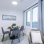 Central, 2 Bedroom, Penthouse Duplex Appartement Manchester