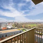 Centre 2 Bedroom Luxury Manchester