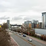 Spacious 2Br Home - Access To Media City And Old Trafford With Free Parking