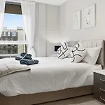 Lux 2bd, Free Parking & Wifi, Near Mcr Center And Media *