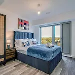 Lejlighed The Trafford Centre - View - Close To Airport - Sleeps 6 Manchester