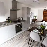 Staycay - Modern 1-bed In Centre Apartmán *