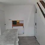 Cosy 2-bed House In Hébergement de vacances *